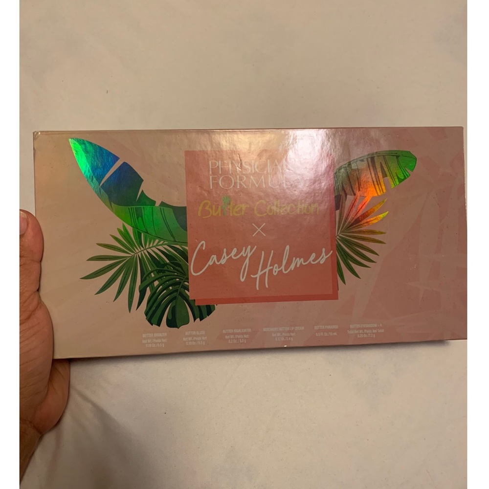 Limited edition- Casey Holmes x Physicians formula